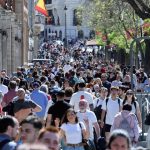 «España da un paso hacia la integración: Regularización masiva de medio millón de migrantes»