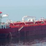 «Barco chino sancionado rompe bloqueo de EE.UU. y navega por Ormuz con carga de metanol»