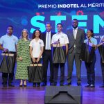 «Más de 300 estudiantes dominicanos son reconocidos por su excelencia en STEM: Tecnología y oportunidades para el futuro»