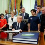 «Pakistán frena a Trump: La pausa del ‘Proyecto Libertad’ y el juego de ajedrez en Ormuz»