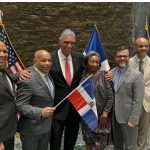 Cónsul Jesús Vázquez Martínez participa en “Dominicans in Albany 2026” y recibe reconocimiento