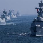 China lanza el mayor buque de apoyo naval del mundo: Un paso más en la carrera por el dominio marítimo