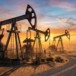 «El petróleo WTI supera los 100 dólares por barril por el cierre del estrecho de Ormuz»