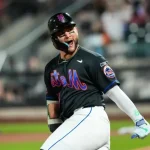 Bo Bichette Lidera a los Mets a una Victoria 7-5 sobre los Bravos: Un Partido para el Recuerdo