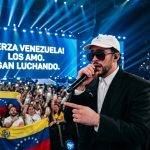 «Bad Bunny y Don Omar unen sus voces en apoyo a Venezuela tras el terremoto»