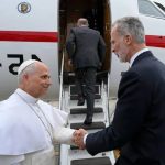 Un Viaje Inolvidable: El Papa León XIV y el Avión del Rey de España, un Capítulo de Solidaridad en la Historia Diplomática