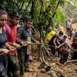 «El desmantelamiento de la red que traficaba migrantes por el Darién: US$29 millones lavados y 800,000 víctimas»