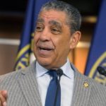«Espaillat aplaude fallo de la Corte Suprema: La ciudadanía por nacimiento sigue vigente en EE.UU.»