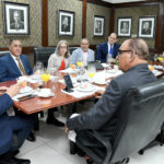 Ministerio de Educación busca garantizar el cumplimiento de la jornada escolar con nuevo protocolo