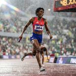 🇩🇴 ¡Ni la lluvia pudo apagar el brillo de Marileidy Paulino!