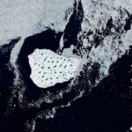 El satélite Landsat 9 de la NASA localiza un iceberg de 17 km² en Groenlandia: Un viaje de más de 1,000 km