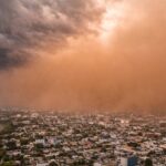 Polvo del Sahara, calor extremo y aguaceros por vaguada marcarán el tiempo este jueves en RD