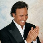 Tras un archivo y una segunda querella: la Audiencia Nacional, cada vez más cerca de investigar a Julio Iglesias