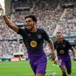 El Barça de Flick supera al del ‘Tata’ Martino y alcanza a los ‘ye-yés’: 2-5 al Betis y pleno histórico