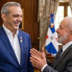Abinader felicita a Lula tras su victoria electoral en Brasil